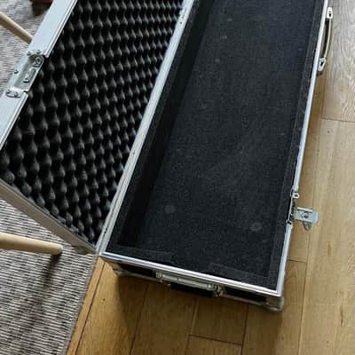 Yamaha P120 - Chrome wood image 5