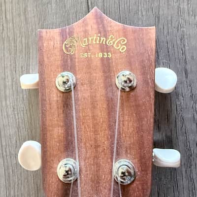 Martin T1K Koa Tenor Ukulele 2012 - 2019 - Natural image 3