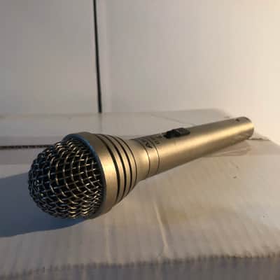 AKG D-90s image 1