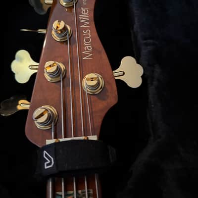Sire Marcus Miller V10 5-String 2024 black image 1