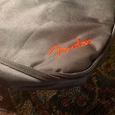 Fender FA405 Dreadnought Acoustic Guitar Gig Bag image 2