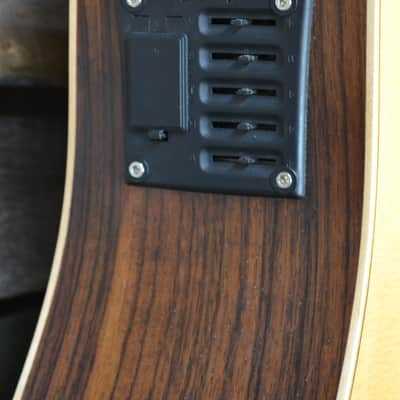 Cole Clark Fat Lady FL2AC Acoustic Guitar  2008 Natural image 6