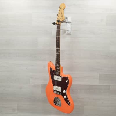 Used Squier Classic Vibe 60s Jazzmaster Electric Guitar Pink image 3