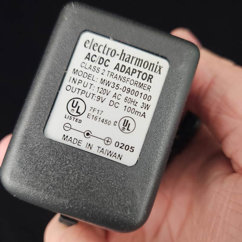 Electro Harmonix - MW35-0900100 - 9V AC Adapter - Male Tip - NEW image 1