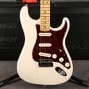 Fender American Deluxe Stratocaster Ash - White Blonde - 2nd Hand