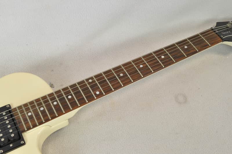 Used Epiphone Les Paul Special II Electric Guitar in Alpine White