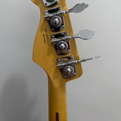 Fender Deluxe Active Precision Bass Special Late 2010’s - Olympic White image 4