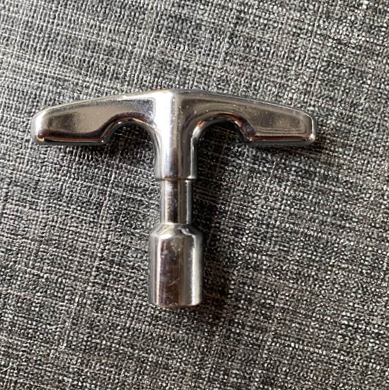Vintage  MIJ 70s square drum key image 1