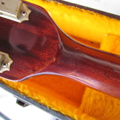 1970 Gibson ES-330 Tragedy Transit Damaged Gibson ES-330 Was Beautifully Clean Before Headstock Crack image 9