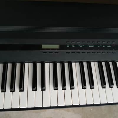 Kurzweil k1200 PROFESSIONAL KEYBOARD Keyboards 88-key image 4