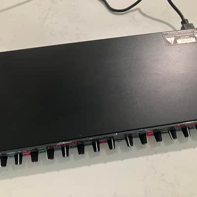 dbx 1066 Dual-Channel Compressor / Limiter / Gate image 13