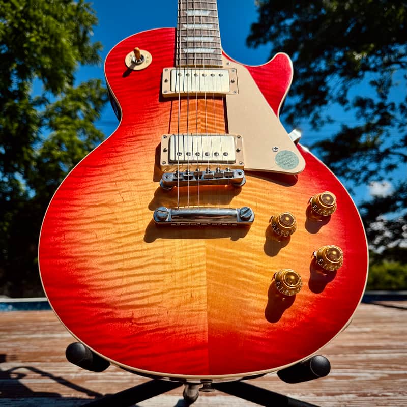 Gibson Les Paul Standard '50s with AAA Maple Top