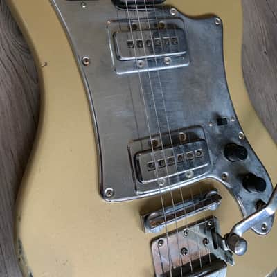 Teisco Sorrento E-10 1960's Guitar Gold image 4