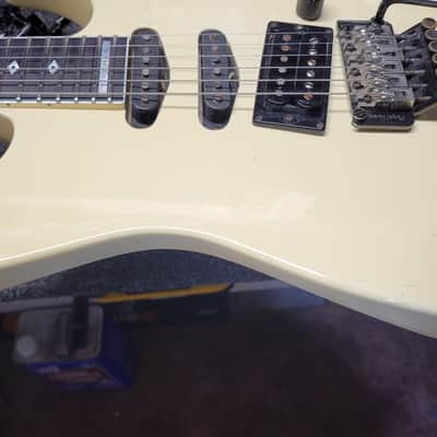 Kramer Stagemaster Deluxe Mach I 1986 - White image 13