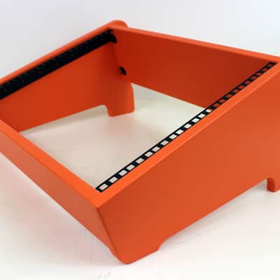 Nutshell 8U STUDIO RACK CASE DUAL ANGLE - Orange image 2