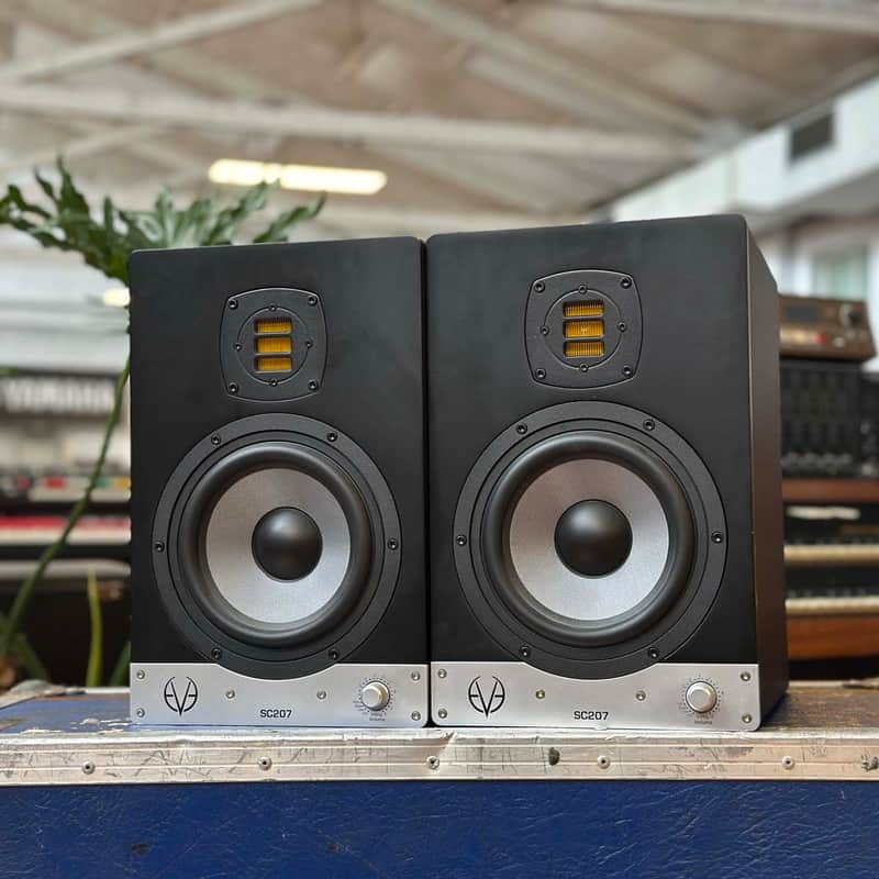 EVE SC207 2-Way 7" Professional Studio Monitors - Pair image 1