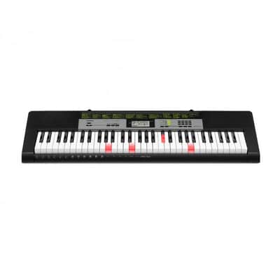 Casio LK-135 keyboard with 61 illuminated keys image 2