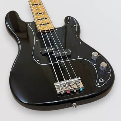Fender Squier Classic Vibe '70s Precision P 4 String Electric Bass Guitar - Black image 5