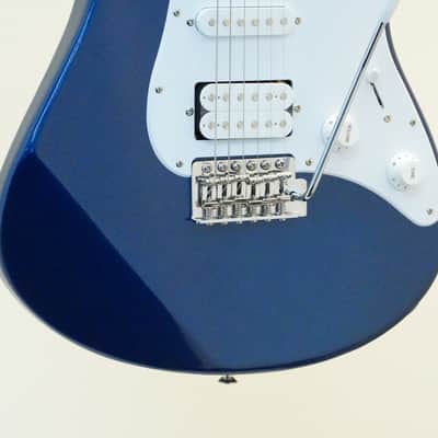 Yamaha PAC012 Pacifica Electric Guitar Metallic Blue image 4