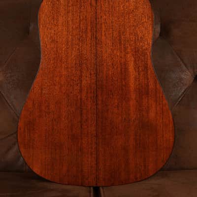 Martin D-18 image 4