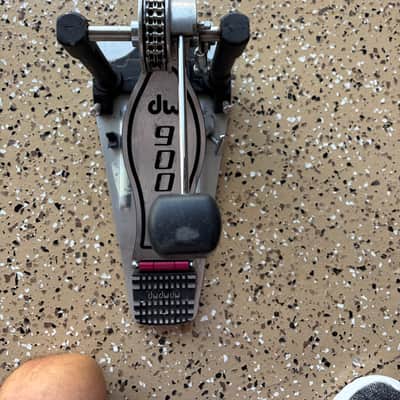 DW 9000 Series Single Bass Drum Pedal image 3