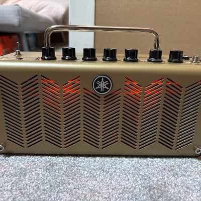 Yamaha THR5A 10-Watt 2x3" Stereo Digital Modeling Acoustic Guitar Combo 2012 - Present - Gold image 7