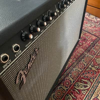 Fender Champion 100 2-Channel 100-Watt 2x12" Solid State Guitar Combo 2023 image 2