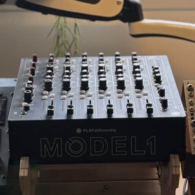 Allen & Heath Play Differently Model 1 6-Channel Analog Mixer 2016 - Present - Black image 2