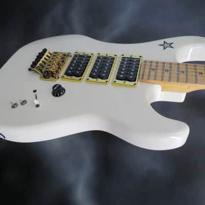 2005 Kramer Richie Sambora Jersey Star, White W/ Original Hard Case image 4