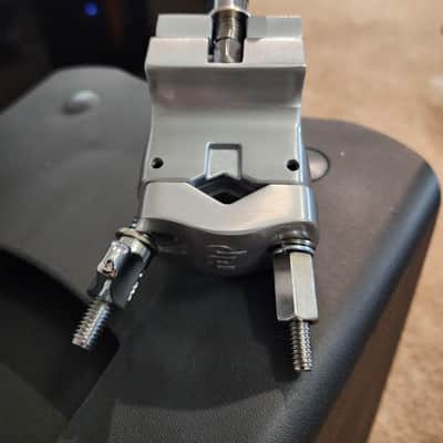 DW DWSMRKC15V 1.5" to V Drum Rack Clamp 2010s - Grey image 10