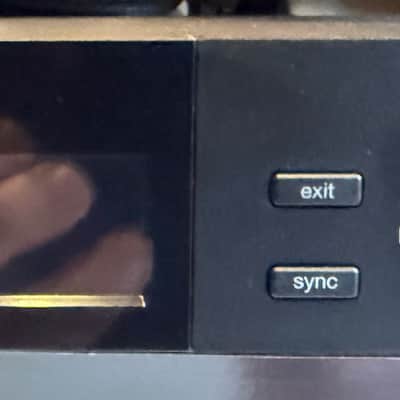 Shure SLXD14/153T Headset Wireless Microphone System, J52 Band image 3