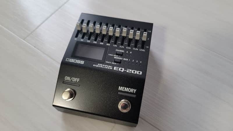Boss EQ-200