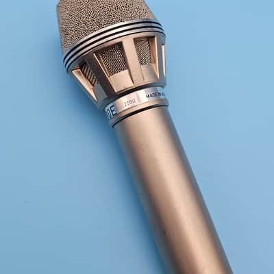 ☆Vintage 1970s AKG D190E *New Foam* Dynamic Microphone - D190 D1000E image 5