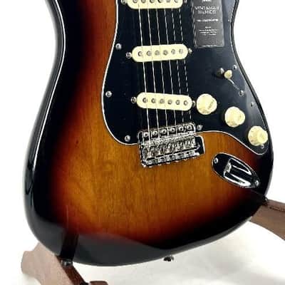 Fender Vintera II 70S Stratocaster Electric Guitar Maple 3-Tone Sunburst Serial#:MX23050999 image 2