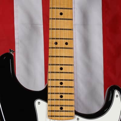 Fender Player II Stratocaster - Black with White Pickguard image 6