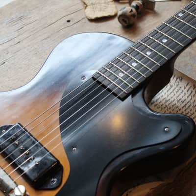 EASTMAN SB55/V Antique Sunburst, HARDCASE, PAPERS, 3, 67 KG image 5