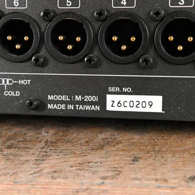 Roland M-200i 32-Channel Live Digital V-Mixer Console (NO POWER SUPPLY) CG01KVH image 15
