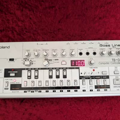 Roland TB-03 Boutique Series Synthesizer Module Bass Line Synthesizer 2016 - Present - Silver Synth image 2