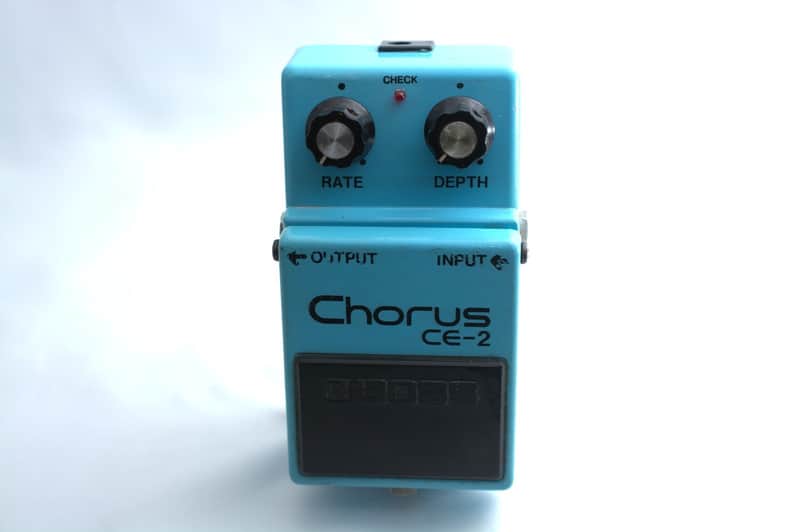 Boss CE-2