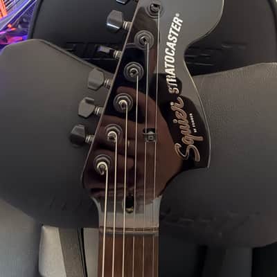 Squier Contemporary Stratocaster Special HT 2021 - Present - Sunset Metallic image 8