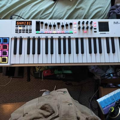 M-Audio Code 49 USB MIDI Keyboard Controller 2010s - White