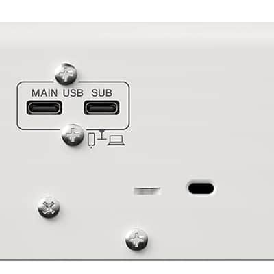 Yamaha URX22 4x2 USB-C Audio Interface (White) image 2