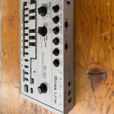 Dinsync RE 303 2026 - Silber image 4