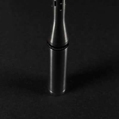 Earthworks SR25 Cardioid Small Diaphram Condenser High Definition Microphone 2010s - Silver image 4
