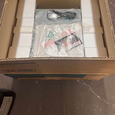 Harman/Kardon PA 2000 Bridgeable Multi-Channel Power Amplifier - Mint / Unused in Original Box image 2