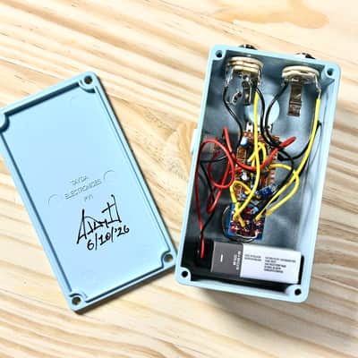 Clean Boost - Baby Blue - JD Pedals image 9