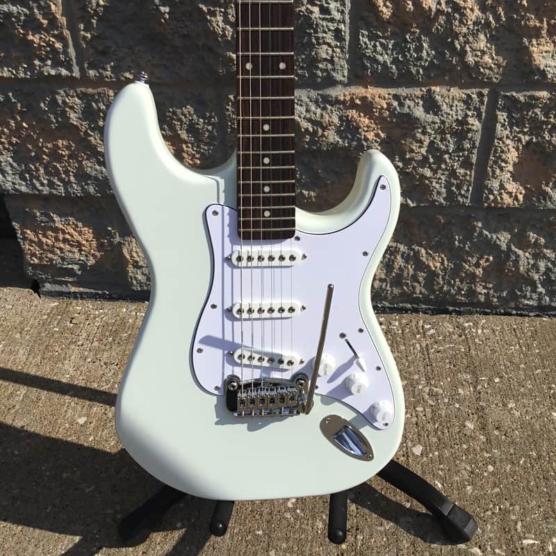 G&L Tribute Series S-500 Sonic Blue