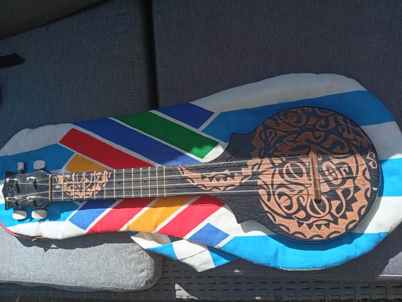 MOTU ukulele - Tribal image 1