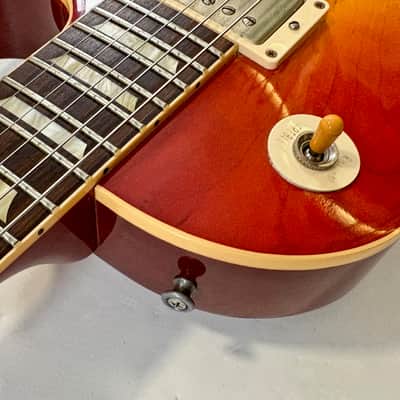 Gibson Les Paul Standard Reissue 1958 Custom Shop 2010 Washed Cherry Burst VOS image 8