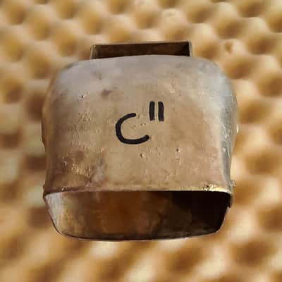 Steve Weiss Almglocken - Pitches D#4 & C5 - Tuned Alpine Cowbells - Excellent image 9